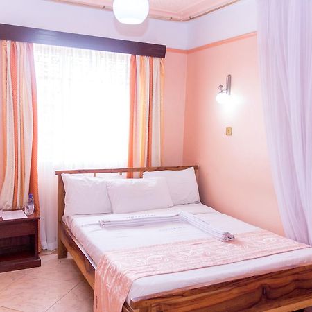 Mooreland Hotel ナイロビ エクステリア 写真