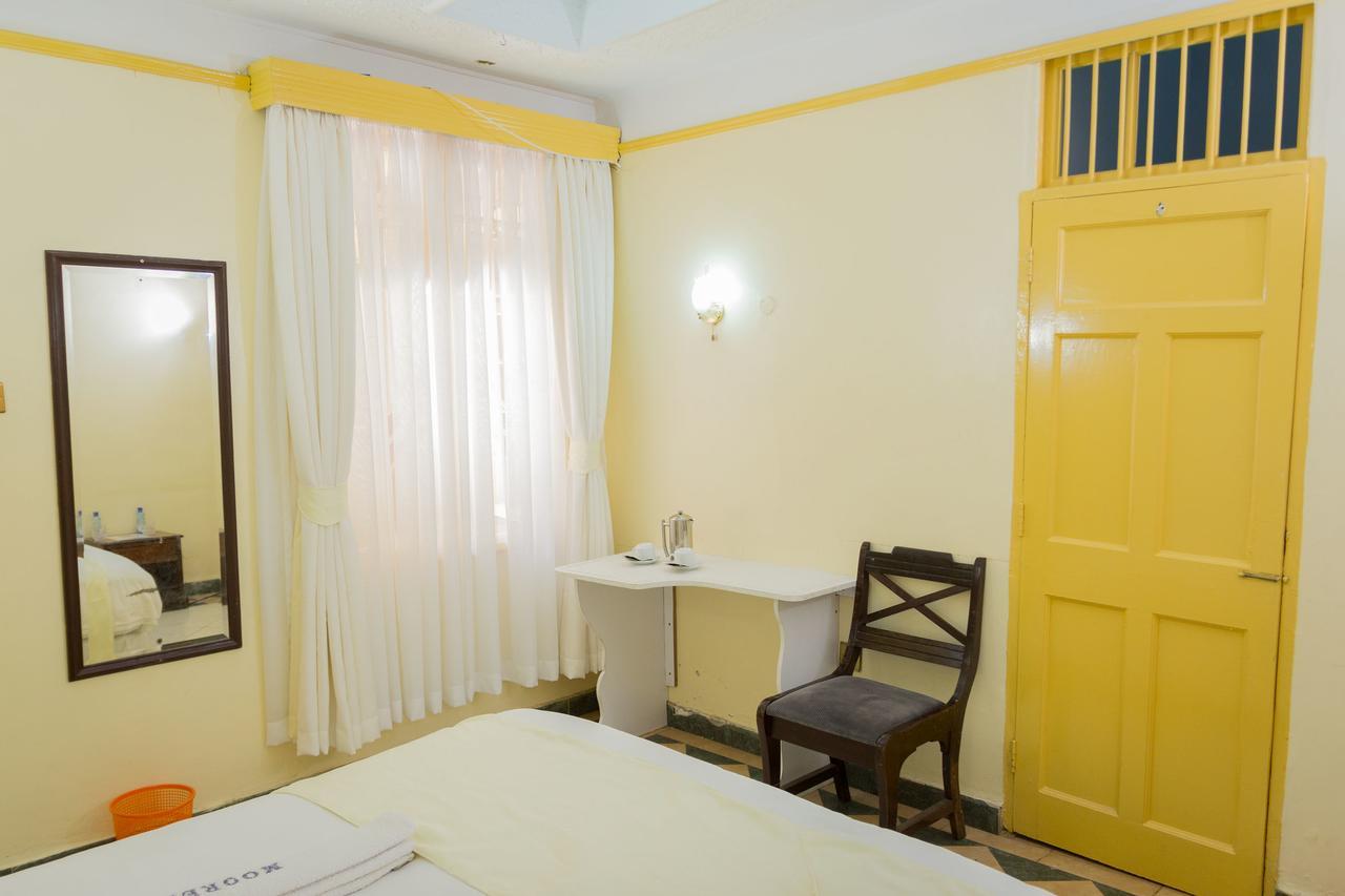 Mooreland Hotel ナイロビ エクステリア 写真