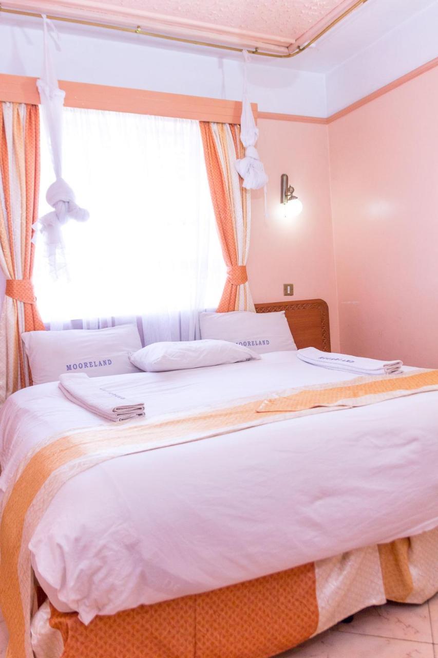 Mooreland Hotel ナイロビ エクステリア 写真
