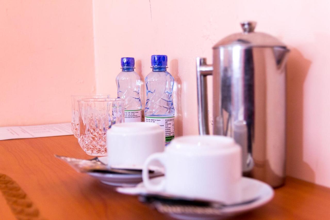 Mooreland Hotel ナイロビ エクステリア 写真