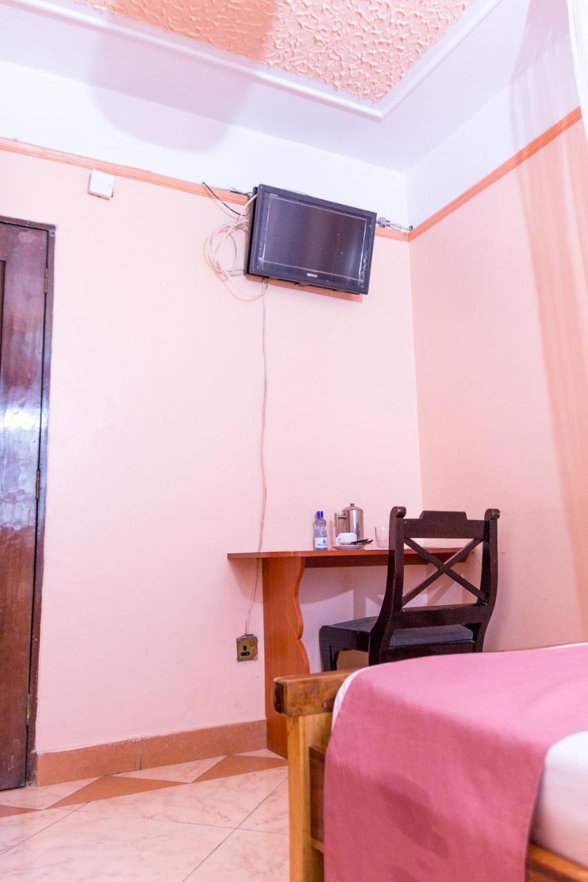 Mooreland Hotel ナイロビ エクステリア 写真